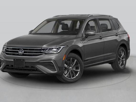 VOLKSWAGEN TIGUAN 4MOTION 2024 3VV8B7AX8RM127057 image